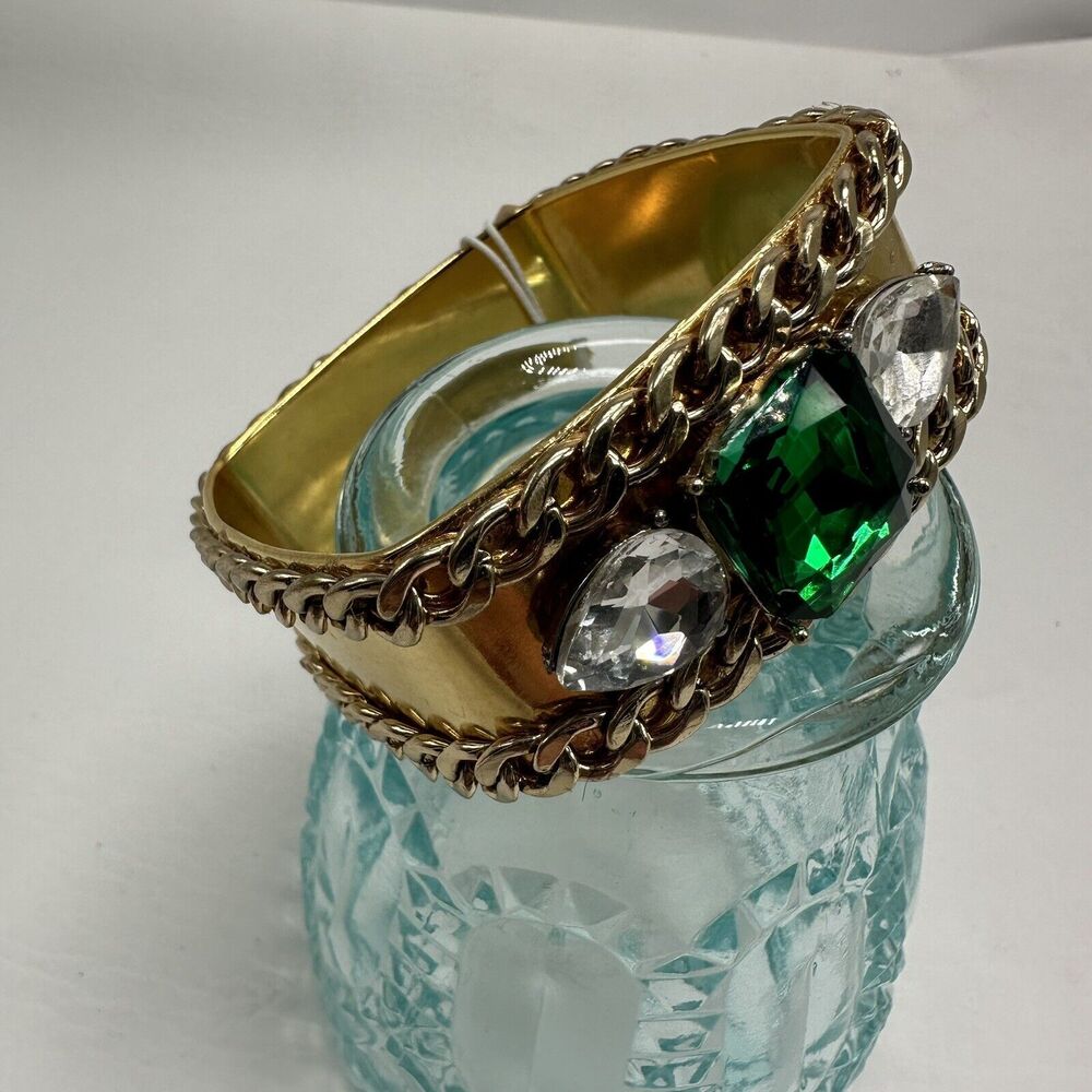 Bijou Drive Green And White Stones with gold chain Square bracelet